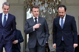 Στην Κύπρο σήμερα Μητσοτάκης και Μακρόν - Συνάντηση με Χριστοδουλίδη