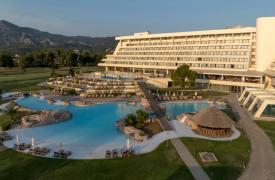 Για πρώτη φορά στη Χαλκιδική, ένα δυναμικό σταυροδρόμι αθλητισμού και ευεξίας.