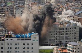 Το Ισραήλ ισοπεδώνει τον Λίβανο - «Το Ιράν θα αποσυρθεί από τη συμφωνία αν συνεχιστούν οι επιθέσεις»