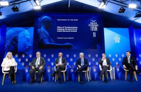 Φόρουμ των Δελφών: Αδήριτη η ανάγκη για την επαναβιομηχανοποίηση της χώρας