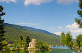 Τέσσερις λίμνες κοντά στην Αθήνα για ανοιξιάτικες αποδράσεις