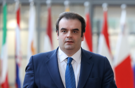 Πιερρακάκης: Σε τροχιά ανάπτυξης η Ελλάδα - Θα απορροφήσουμε το σοκ της κρίσης στη Μέση Ανατολή