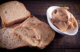 Τι συμβαίνει στο σώμα μας εάν καταναλώνουμε φυστικοβούτυρο κάθε μέρα