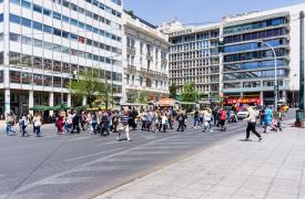 Στην 4η θέση της ΕΕ η Ελλάδα στην ανεπίσημη εργασία - Μάστιγα η υποδηλωμένη απασχόληση