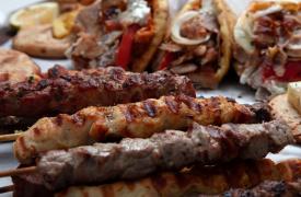 Γιατί τα κρέατα «έχουν προτεραιότητα» στις αυξήσεις τιμών λόγω πολέμου;