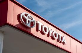 Νέα πτώση πωλήσεων για την Toyota τον Μάρτιο