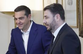 Τα νέα μέτρα, η σέλφι του Ανδρουλάκη και ο αμετανόητος Τσίπρας