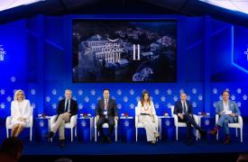 Παιδιά online, αλλά με όρια: Το νέο πλαίσιο προστασίας στον ψηφιακό κόσμο