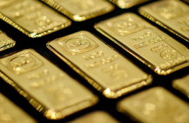 Πτώση 1% και χαμηλό 7 ημερών για χρυσό