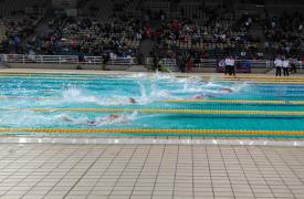 Δωρεά 5.000 σετ κολύμβησης σε μαθητές από την Arena Greece