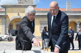 Δένδιας: «Εξαιρετικές οι σχέσεις Ελλάδας και Πορτογαλίας - Έμφαση σε άμυνα, έρευνα και drones»