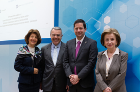 Η Alpha Bank παραδίδει ανακαινισμένο το αμφιθέατρο του Χωρέμειου Ερευνητικού Εργαστηρίου του ΕΚΠΑ
