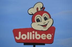 Jollibee: Ποιος είναι ο νέος «παίκτης» που έρχεται στην εστίαση και ποιος κρύβεται από πίσω