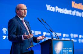 Χατζηδάκης: Επενδύσεις 1 δισ. την επόμενη τριετία μέσω του Ταμείου Καινοτομίας και Υποδομών