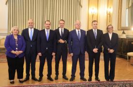 Ορκίσθηκαν παρουσία του Πρωθυπουργού τα νέα μέλη της κυβέρνησης