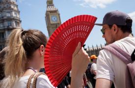 Νέο ρεκόρ ζέστης στη Βρετανία με 36,4°C - Σπάνιος κόκκινος συναγερμός στην Ολλανδία