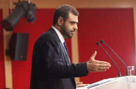 Μαρινάκης: «Από την εξωτερική πολιτική του κ. Τσίπρα η Ελλάδα έχει να θυμάται μία γραβάτα»