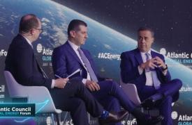 Παπασταύρου: «Η Ελλάδα βρίσκεται στο επίκεντρο της νέας γεωμετρίας της ενέργειας»