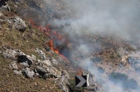 Σε πύρινο κλοιό Ρέθυμνο και Πάρος: Μηδενική ορατότητα - Άνεμοι άνω των 100 χλμ