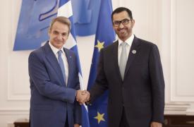 Συνάντηση Μητσοτάκη με τον υπουργό Βιομηχανίας και Προηγμένης Τεχνολογίας των ΗΑΕ