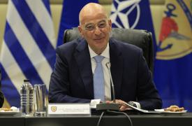 Τετ α τετ Δένδια - Ανδρουλάκη την Πέμπτη