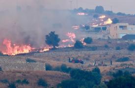 Μάχη με τις φλόγες σε Άγιο Βασίλειο Ρεθύμνου και Σητεία Κρήτης