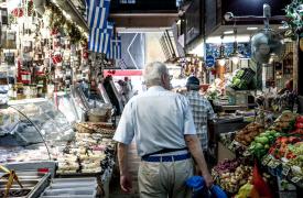ΙΟΒΕ: Κατά 36% αυξήθηκαν οι τιμές των τροφίμων την τελευταία δεκαετία