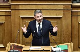 Ανδρουλάκης σε Μητσοτάκη: «Κάνατε τα ίδια και χειρότερα με τους προκατόχους σας»