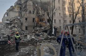 Κίεβο: Τουλάχιστον 11 νεκροί και βαριές ζημιές σε πολυκατοικίες - Η Ρωσία κατέρριψε πάνω από 500 drones