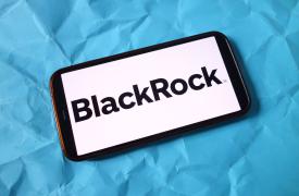 BlackRock: Ιστορικό υψηλό στα υπό διαχείριση assets - Στα 15,3 τρισ. δολάρια το β’ τρίμηνο