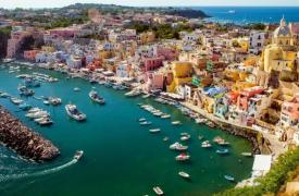 5 πανέμορφα νησιά της Ιταλίας που δεν είχατε σκεφτεί να επισκεφθείτε