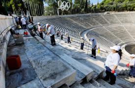 Παναθηναϊκό Στάδιο: Εργασίες καθαρισμού και συντήρησης των μαρμάρων για πρώτη φορά εδώ και 120 χρόνια