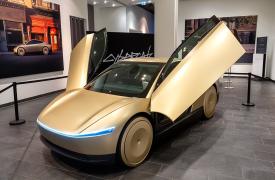 Ανεβάζει στροφές για το Cybercab η Tesla
