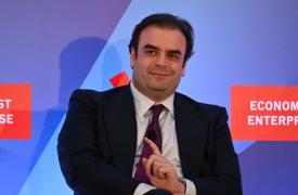 Πιερρακάκης: Πολιτική βούληση και αποφάσεις για να κερδίσει η Ευρώπη τον χαμένο χρόνο