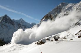 Ισπανία: Τρεις νεκροί και μία τραυματίας από χιονοστιβάδα στα Πυρηναία