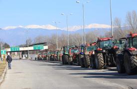 Αποχώρησαν αγρότες και κτηνοτρόφοι από το μπλόκο του Προμαχώνα