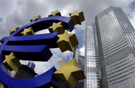 Κακό το one size fits for all, χειρότερο το too little too late
