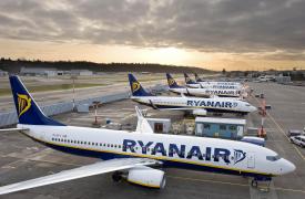 Ryanair: Εξαρτήματα «μαϊμού» σε δύο αεροπλάνα της