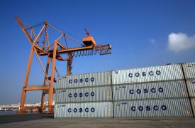 Απώλειες κερδών για την Cosco το 2022 - Πρωταγωνιστικό ρόλο στα έσοδα για το λιμάνι του Πειραιά