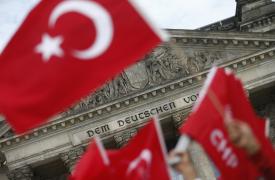 Τουρκία: Η χώρα ενισχύει το οπλοστάσιό της κατά του Τύπου πριν από τις εκλογές
