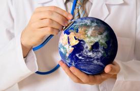 ΠΟΥ: 2 δισ. άνθρωποι στερούνται πρόσβαση στην περίθαλψη - Κρίσιμος ο ρόλος της παραδοσιακής ιατρικής