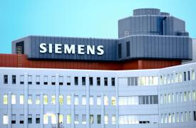 Siemens: Αναβαθμίζει τις προοπτικές για το 2026 με ώθηση από data centers