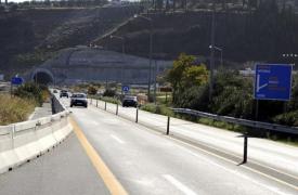 Εισαγγελική έρευνα για κλείσιμο της Αθηνών-Κορίνθου από πτώση βράχων