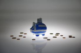 ΥΠΕΘΟ: Μια δεκαετία νωρίτερα η αποπληρωμή των δανείων του 1ου μνημονίου – 44 δισ. ευρώ στα κρατικά ταμεία