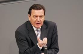 Γερμανία: Απορρίπτει την πρόταση Πούτιν για διαμεσολάβηση Σρέντερ σε διαπραγματεύσεις για την Ουκρανία