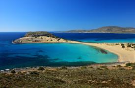 Αυτές είναι οι πιο εντυπωσιακές «δίδυμες» παραλίες της Ελλάδας