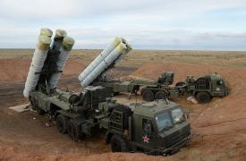 Τουρκία: Υπεγράφη η συμφωνία παραλαβής της δεύτερης παρτίδας S-400 από τη Ρωσία