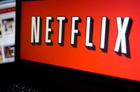 Τράπεζες: Θα αγοράσουν πίσω δάνεια; -Netflix: Αν άρχισε να «κουράζει», τι να πουν οι «δικοί» μας;