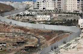 Δυτική Όχθη: Ο ισραηλινός στρατός απειλεί να κατεδαφίσει 25 πολυκατοικίες σε προσφυγικό καταυλισμό