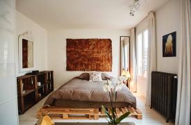 Airbnb: Ποιοι απειλούνται με πρόστιμο 5.000 ευρώ μετά την 1η Οκτωβρίου